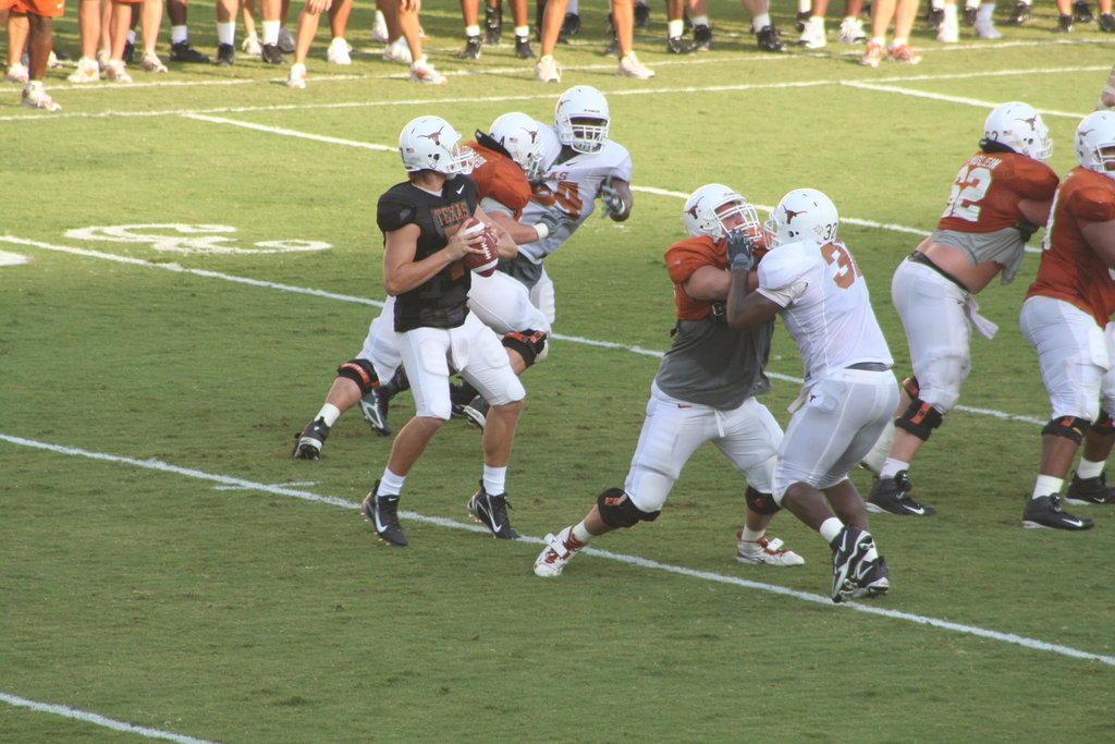 asc:2006-ut-fall-scrimmage-snead.jpg